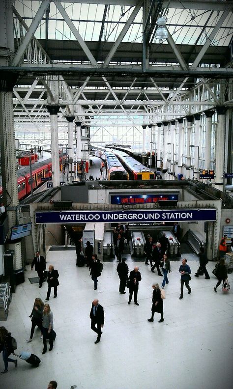 London Transportation, Bg Reference, Waterloo London, Waterloo Station London, Writing Reference, London Euston Station, Waterloo Station, British Railway Stations, Council Estate