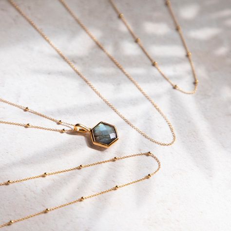 Necklace Photoshoot, Jewellery Product Photography, Jewelry Photography Ideas, Jewellery Branding, Jewellery Photo, Jewellery Shoot, Lazy Afternoon, Pendants Gold, Jewellery Photography