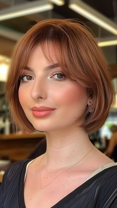 Chin Length Bob Round Face, Bobs For Round Faces, Haircolor Ideas, Choppy Bob Hairstyles For Fine Hair, Bob Haircut For Round Face, Hairstyle For Chubby Face, Medium Bob Haircut, Messy Bob Hairstyles, Perfect Hair Color