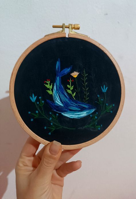 Embroidery, wale, sea, animal creature, water, flowers, inspiration, ideas Sea Embroidery, Fused Plastic, Tulle Embroidery, Sea Animal, Sea Theme, Bag Ideas, Ocean Creatures, Water Flowers, Embroidery Inspiration