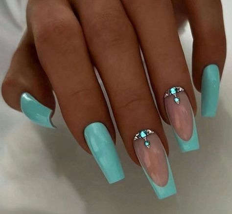 Beachy Nail Designs, Light Blue Nail Designs, Light Blue Nail Polish, Teal Nail Designs, Blue Ombre Nails, Beachy Nails, Light Blue Nails, Rose Makeup, Baby Blue Nails