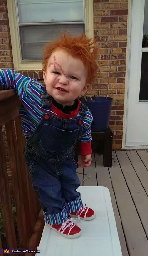 Chucky - Halloween Costume Contest via @costume_works Diy Chucky Costume, Chucky Halloween Costume, Chucky Costume, Old Halloween Costumes, Chucky Halloween, Baby Boy Halloween, Baby Kostüm, Baby First Halloween