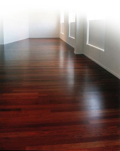 Le plancher en bois Cherry Wood Floors Living Room, Wood Floors Living Room, Brazilian Cherry Hardwood Flooring, Cherry Hardwood Flooring, Cherry Wood Floors, Cherry Floors, Hardwood Floor Colors, Living Room Wood Floor, Floor Designs