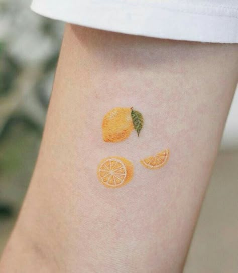 Lemon Tattoo, Model Tattoo, Hamsa Tattoo, Tattoo Trend, Shape Tattoo, Muster Tattoos, Meaningful Tattoos For Women, Cat Tattoos, Small Girl Tattoos