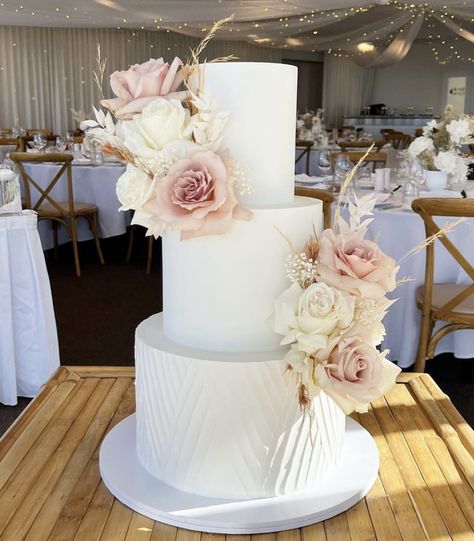 White And Blush Wedding Cake, 3 Tier Wedding Cake With Flowers, Three Tier Cake Birthday, Wedding Cake Neutral, Nikkah Cake, Copper Wedding Cake, Rose Petal Cake, Wedding Cake Two Tier, Cinderella Wedding Cake