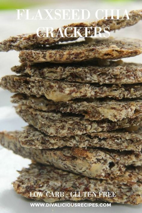 Flaxseed crackers with chia seeds that are flavoured with thyme and Parmesan cheese.  A tasty and crisp cracker. Flaxseed Crackers, Chia Recipes, Carb Sides, Medicine Tips, Gluten Free Crackers, Flat Breads, Homemade Breads, Keto Breads, Carb Snacks