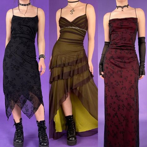 90s Prom Dress Short, Punk Formal Dress, Prom Dress Y2k, Alt Graduation Outfit, Alt Homecoming Dresses, Grunge Formal Dress, Y2k Formal, Grunge Prom Dresses, Prom Dresses Y2k