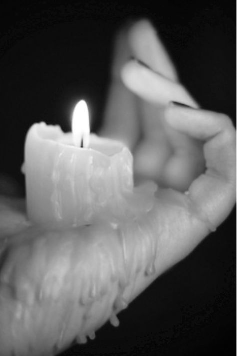 Wax play Deep Books, Three Rivers, Candle Magic, Melting Candles, Candle Wax, Writing Inspiration, Black And White Photography, Tea Light Candle, Photo Inspiration