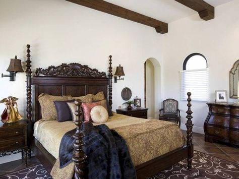 . Master Bedrooms Spanish, Spanish Mediterranean Bedroom, Modern Spanish Bedroom, Mexico Bedroom, Spanish Style Bedroom, Southwest Interiors, Spanish Bedroom, Villa Bedroom, Spanish Style Decor