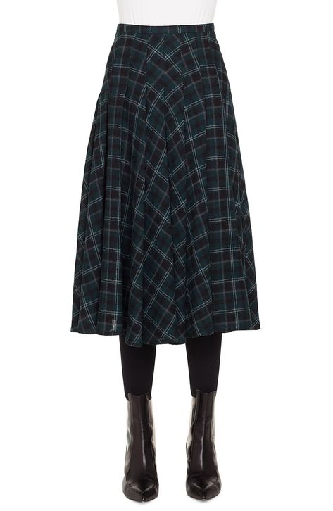 Wool Skirt Outfit, Plaid Skirt Outfit, Plaid Midi Skirt, Designer Sportswear, Midi Skirt Outfit, Check Skirt, Akris Punto, Party Skirt, Wool Skirt