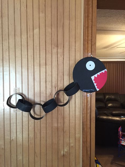 Diy super Mario chain chomp Mario Birthday Party Cricut, Diy Mario Decorations Dollar Tree, Pokemon And Mario Birthday Party, Super Mario Arts And Crafts, Easy Super Mario Crafts, Easy Mario Crafts, Mario Party Games Diy, Mario Kart Crafts, Super Mario Halloween Decorations