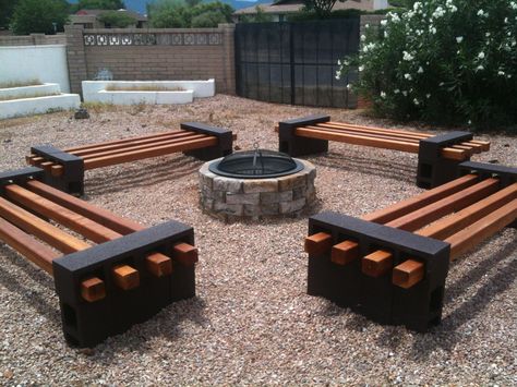 Bonfire Ideas, Diy Patio Ideas, Outdoor Yard Ideas, Backyard Bonfire, Wooden Benches, Diy Mudroom, Backyard Fireplace, Bench Diy, Backyard Diy Projects