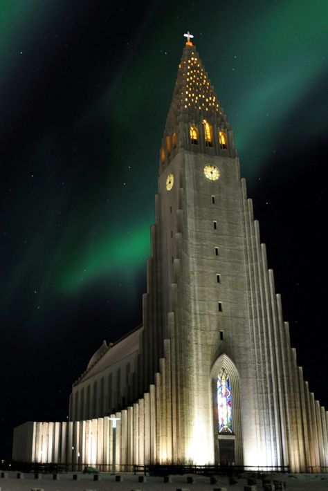 Rejkavik Iceland, Reykjavik Christmas, Reykjavik Iceland Northern Lights, Iceland Christmas, Travel Iceland, Iceland Trip, Christmas Destinations, Xmas 2024, Iceland Reykjavik