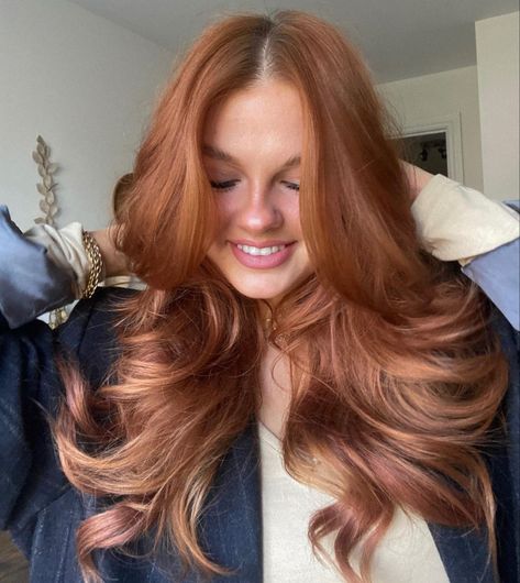 Kristin Ess Hair Gloss Copper Penny, Annabelle Joy Hooper Hair, Golden Copper Hair, Hairstyle For Beginners, Cowboy Copper Hair, Cowboy Copper, 5 Minute Hairstyles, Hair Gloss, Ginger Hair Color