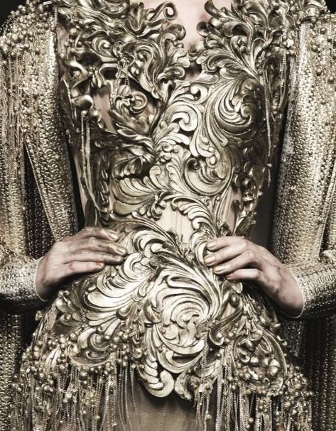 130186: Tex Saverio Haute Couture 2012 | Fatal Fashion | Bloglovin’ Mage Clothing, Tex Saverio, House Of Gold, Dark Princess, Shadow Dragon, Female Armor, Fantasy Couples, Queen Aesthetic, Royalty Aesthetic