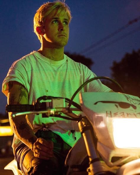 Luke Glanton, The Place Beyond The Pines, Place Beyond The Pines, Beyond The Pines, Райан Гослинг, Color Script, I Drive, The Pines, August 31