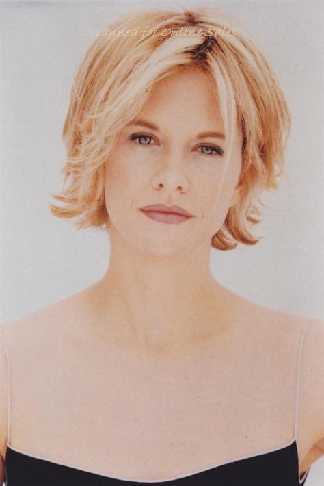 Meg Ryan Short Hair, Meg Ryan Haircuts, Meg Ryan Hairstyles, Short Hair Updo Tutorial, Short Sassy Haircuts, Short Hair Pixie Cuts, Meg Ryan, Edgy Short Hair, Mom Hairstyles