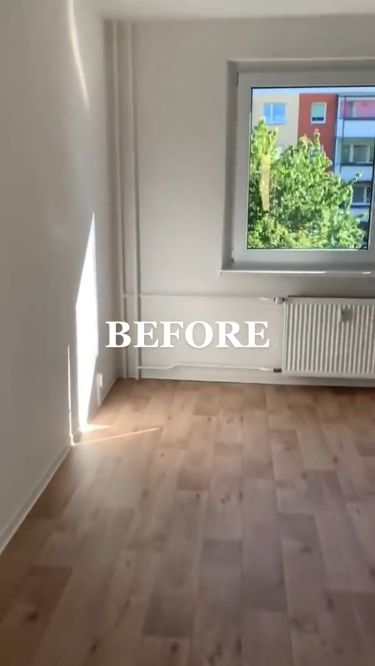 Prepare to be amazed by the incredible before-and-after home makeovers that will leave you inspired and awestruck. Witness the magic of transformation as ordinary spaces become extraordinary havens. Get ready for a dose of interior design inspiration like never before! ✨🏡 #HomeMakeover #BeforeAndAfter #InteriorDesign Credits: @wiebkelea (tiktok) Small Home Transformation, Rehab Home Ideas, Apartment Before And After Decor, Before And After Studio Apartment, Room Transformation Before And After, Home Design Before And After, Interior Paint Before And After, Interior Design Transformation, House Reconstruction Before After