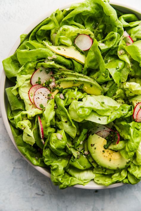 In this simple butter lettuce salad, vibrant lettuce leaves live their best lives, dressed in a tangy homemade vinaigrette and accompanied by creamy avocado and crisp radishes. Butter Lettuce Salad, Salad Fingers, Lettuce Salad Recipes, Lettuce Recipes, The Modern Proper, Butter Lettuce, Modern Proper, Honey Mustard Vinaigrette, Fennel Salad