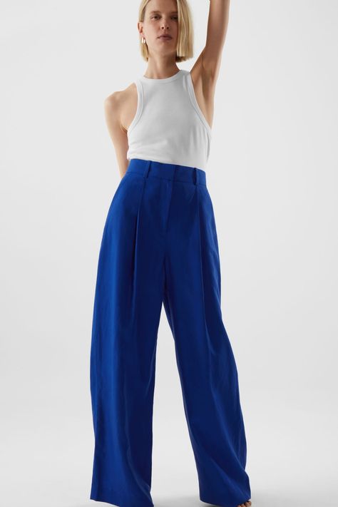 Blue Linen Wide Leg Pants Outfit, Wide Leg Blue Trousers Outfit, Wide Blue Pants Outfit, Blue Linen Trousers Outfit, Bright Blue Pants Outfit, Blue Wide Leg Pants Outfit, Caption Hook, Blue Linen Pants Outfit, Cos Style