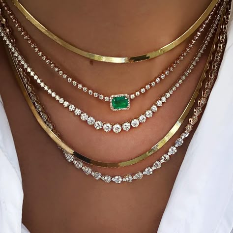 Necklace With Beads, Neck Pieces Jewelry, Art Jewelry Design, Diamond Tennis Necklace, Stacked Necklaces, Bangles Jewelry Designs, Diamond Necklaces, Diamond Jewelry Designs, Necklace Layering