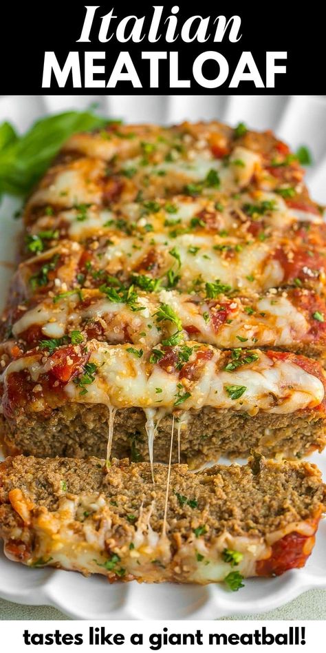 Easy Italian Meatloaf, Giant Meatball, Italian Meatloaf Recipes, Italian Meatloaf, Dinner Thanksgiving, Good Meatloaf Recipe, Thanksgiving Menu Ideas, Best Meatloaf, Mince Recipes