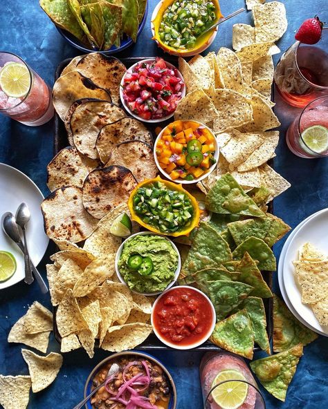 Chips Salsa Bar, Chips And Salsa Party, Guac And Chips Aesthetic, Chips And Salsa Board, Chips And Salsa Display, Chips And Salsa Aesthetic, Chips And Salsa Bar, Kiwano Melon, 27 Birthday