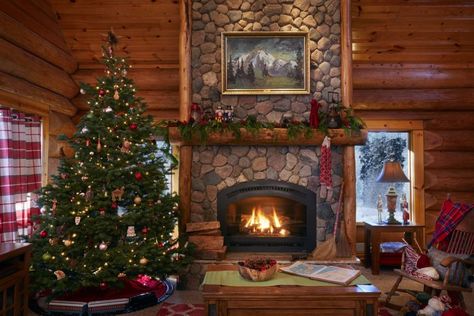 Take a tour inside Santa's house in the North Pole Smoky Mountain Christmas, River Rock Fireplaces, Santa's House, Rock Fireplaces, Great Smoky Mountains National Park, Red Barn, Christmas Vacation, Pool Hot Tub, White Wallpaper