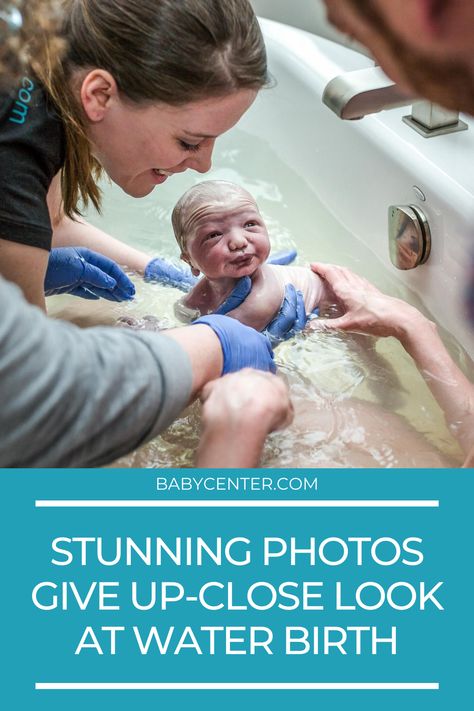 Birthing Tub, Giving Birth Naturally, Home Birth Photography, Kylie Pregnant, Birth Videos, Birth Preparation, Birth Photos, Water Birth, Birth Center