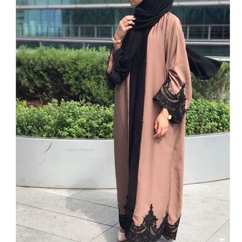 Abaya | @husna_collections 🌸 Hooded Sweatshirt Dress, Black Abaya, Modern Hijab Fashion, Muslimah Dress, Mode Abaya, Muslim Outfits, Muslim Fashion Outfits, Muslimah Fashion Outfits, Abaya Dress