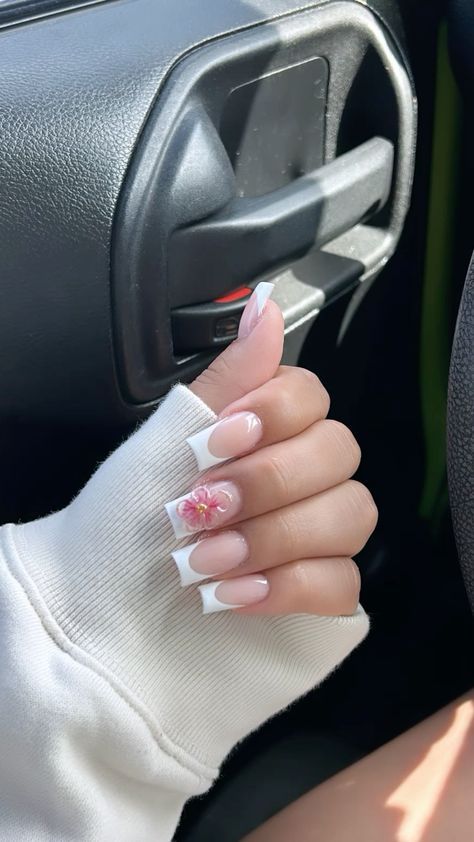 Flowers Square Nails, 3d Flower Nails With French Tip, Cute Simple Square Acrylic Nails, Short French Tip With 3d Flower, Acrylic Nail Set Ideas Simple, Red French Tip Nails With 3d Flowers, French Tip With One Nail Different, Classic Short Square Nails, Nail Inspo Square Flower