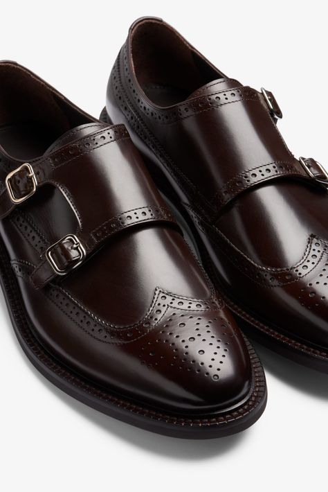 Luxury Designer Brown Monk Strap Shoes, Brown Monk Strap Shoes With Leather Sole, Double Monk Brown Shoes, Luxury Brown Leather Monk Strap Shoes, Training Outfit, Mens Monk Strap Shoes, Double Monk Strap Shoes, Tuxedo Shoes, Suit Styles