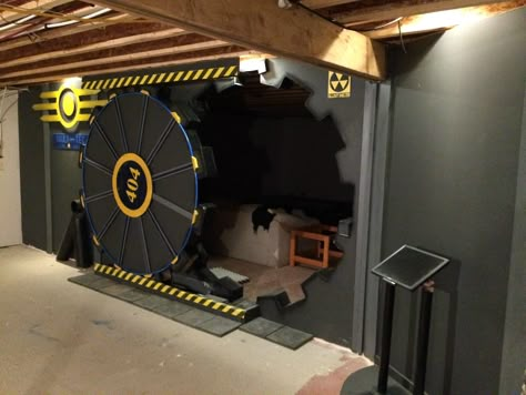 Gaming Room Fallout Vault Door Games Room Ideas, Ultimate Gaming Room, Video Game Room Decor, Man Cave Games, Nerd Room, Vault Doors, Gamer Room Decor, Video Game Rooms, Games Room