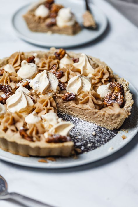 Mont Blanc Chestnut Dessert Tart Chestnut Tart Recipe, Chestnut Mont Blanc, Chestnut Paste Recipes, Chestnut Pie Recipes, Mont Blanc Tart, Chestnut Dessert Recipes, Chestnut Desserts, Chestnut Dessert, Chestnut Recipes Desserts