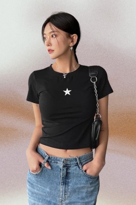 Star print, short sleeve, round neck, crop length. #amazon #amazonfinds #amazonbestsellers #star #tee #top #shirt #shortsleeve #roundneck #slimfit #croptop #black Round Neck Tees, Amazon Finds, Black Crop, Star Print, Workout Tee, Printed Shorts, Best Sellers, Tee Shirt, Top Shirt