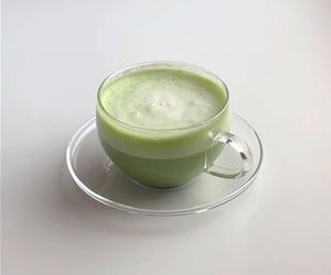 Matcha Aesthetic, Baked Yams, Aesthetic Green, Matcha Tea, Matcha Green Tea, Matcha Latte, Green Aesthetic, Aesthetic Food, Pistachio