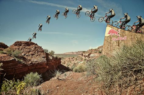 Mtb Wallpaper, Freeride Mtb, Cycling Clothing And Equipment, Red Bull Rampage, Desert Aesthetic, Downhill Mountain Biking, Downhill Mtb, Wallpaper Red, Mountain Bike Trails