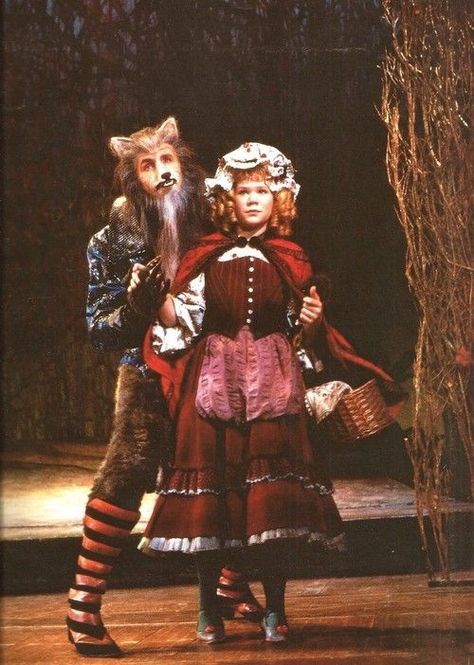 Into The Woods Musical, Theatre Tech, Theatre Geek, The Martin, Musical Plays, Theatre Life, Broadway Theatre, Theatre Costumes, Broadway Musicals