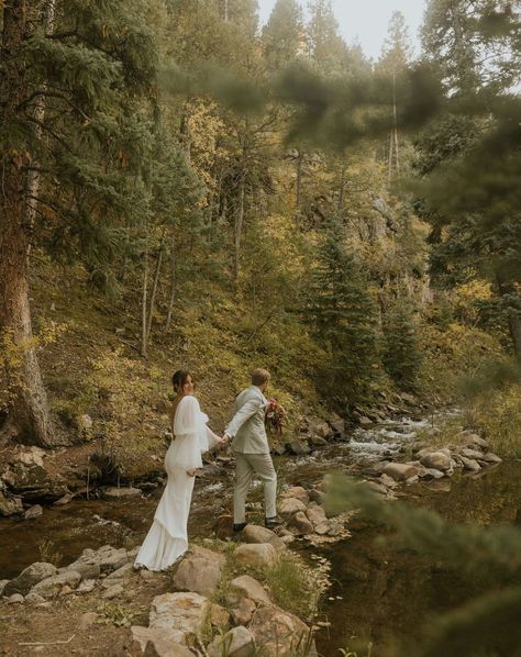 Blackstone Rivers Ranch | This DRESS though!! We cannot get enough of it! Photo: @LaurenPippinPhoto Floral: @ProvisionFloral #BlackstoneRiversRanch #WeddingVenue… | Instagram River Wedding Photos, River Wedding, Black Stone, Wedding Venues, Dream Wedding, Wedding Photos, Wedding Ideas, Wedding Photography, Wedding Dresses