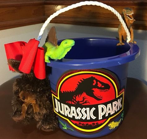 Jurassic Park Easter Basket Family Easter Party, Jurrasic Park, Easter Games, Family Easter, Easter Basket Diy, Easter Ideas, Easter Fun, Easter Party, Easter Diy