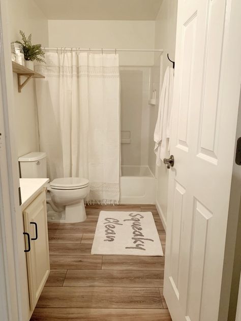 Brylie’s Bathroom Makeover Tan And White Bathroom, Tan Bathroom Ideas, Bathroom Tan, Tan Bathroom, White Cupboard, Little Bathroom, Tan Walls, Bathroom With Tub, Vintage Porch