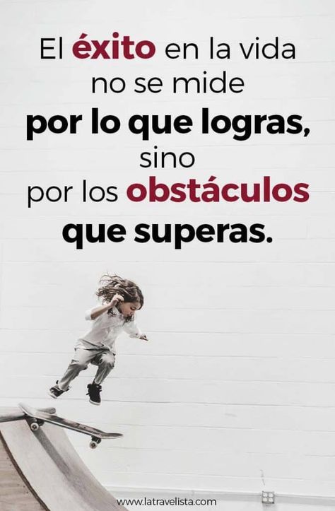 Frases motivadoras que te inspiran a alcanzar el éxito. Frases positivas para compartir en tus redes, y estados. #frasesmotivadoras #frasesdemotivacion #motivacion #frasespositivas Inspirational Good Morning Messages, Cool Phrases, Spanish Inspirational Quotes, Positive Phrases, Inspirational Phrases, Motivational Phrases, Good Morning Messages, Morning Messages, Digital Stamps