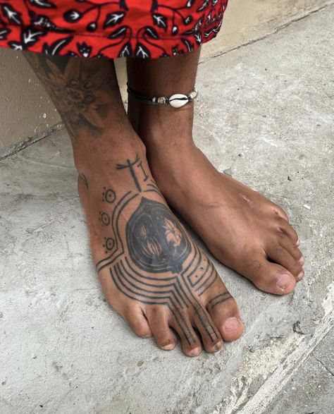 Congolese Tattoo, Creole Tattoos, African Spirituality Tattoo, African Symbol Tattoo, Nigerian Tattoo Ideas, Yoruba Tattoo, Top Of Foot Tattoo, Ancestral Tattoo, Afrocentric Tattoos