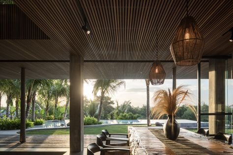 Open Outdoor Kitchen, Cala Saona, Conversation Pit, Tropical House Design, Architectural Design Studio, Bali House, Tropical Landscape, Casa Country, Modern Architects