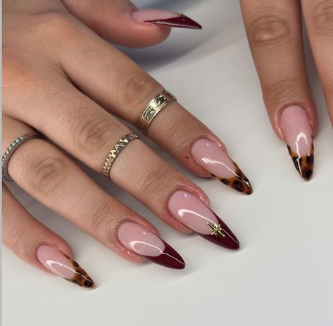 Maroon Coffin French Tip Nails, Nails To Match Cinnamon Dress, Burgundy And Gold Almond Nails, Tortoise And Burgundy Nails, Almond Nails Simple Color, November Inspired Nails, Tortoise Nails French Tip, Croc Almond Nails, Maroon Brown Nails