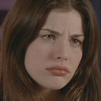 Liv Tyler Empire Records, Liv Tyler 90s, Kelly Lebrock, Empire Records, Liv Tyler, Brock Lesnar, Types Of Girls, Face Claims, Maquillaje De Ojos