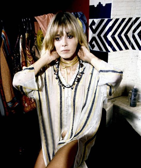 Anita Pallenberg Style, Artsy Chic, 60s Girl, Anita Pallenberg, Kim Gordon, She Walks In Beauty, Vintage Icons, Vintage Fits, 60s Fashion