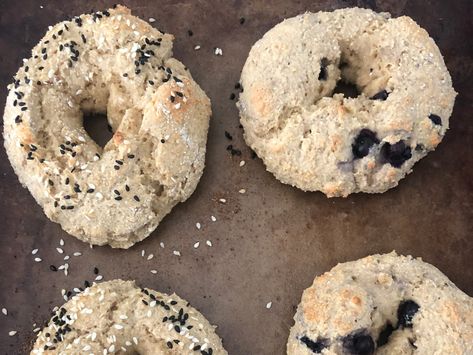 Oatmeal Bagel Recipe, Oat Bagels Recipe, Oat Flour Baking Recipes, Oat Flour Buns, Oat Flour Rolls, Oatmeal Bagels, Oatmeal Flour Recipes, Oat Flour Bagels, Oat Flour Biscuits