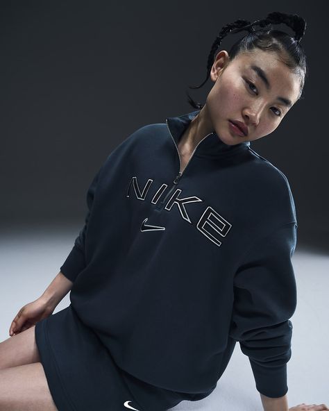 Nike Sportswear Phoenix Fleece, Winter Shoot, Sportswear Outfits, Nike Sportswear Women, Luxury Sportswear, Luxury Loungewear, Clueless Outfits, Top Nike, Loungewear Luxury