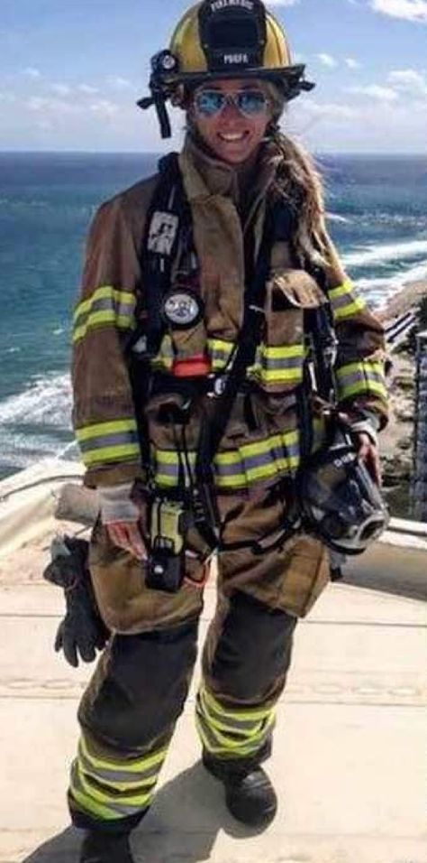 Traumatic Memories, Becoming A Firefighter, Girl Firefighter, Degree Burns, Biggest Fear, Biggest Fears, Fire Fighter, Female Soldier, Freddy Krueger